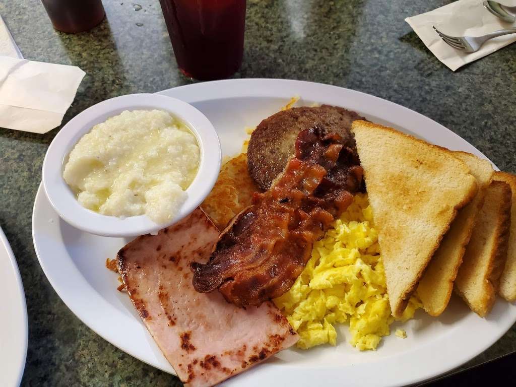 Dixie Diner | 1827 US-321, Bowling Green, SC 29703, USA | Phone: (803) 222-6622