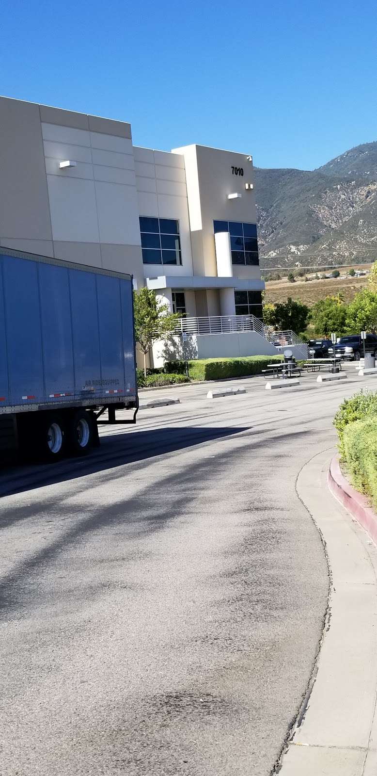 XPO Logistics/Technology | 7010 Cajon Blvd, San Bernardino, CA 92407, USA | Phone: (909) 385-6900
