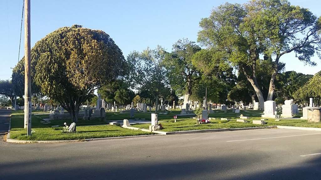 Oak View Memorial Park Cemetery | 2500 E 18th St, Antioch, CA 94509 | Phone: (925) 757-4500