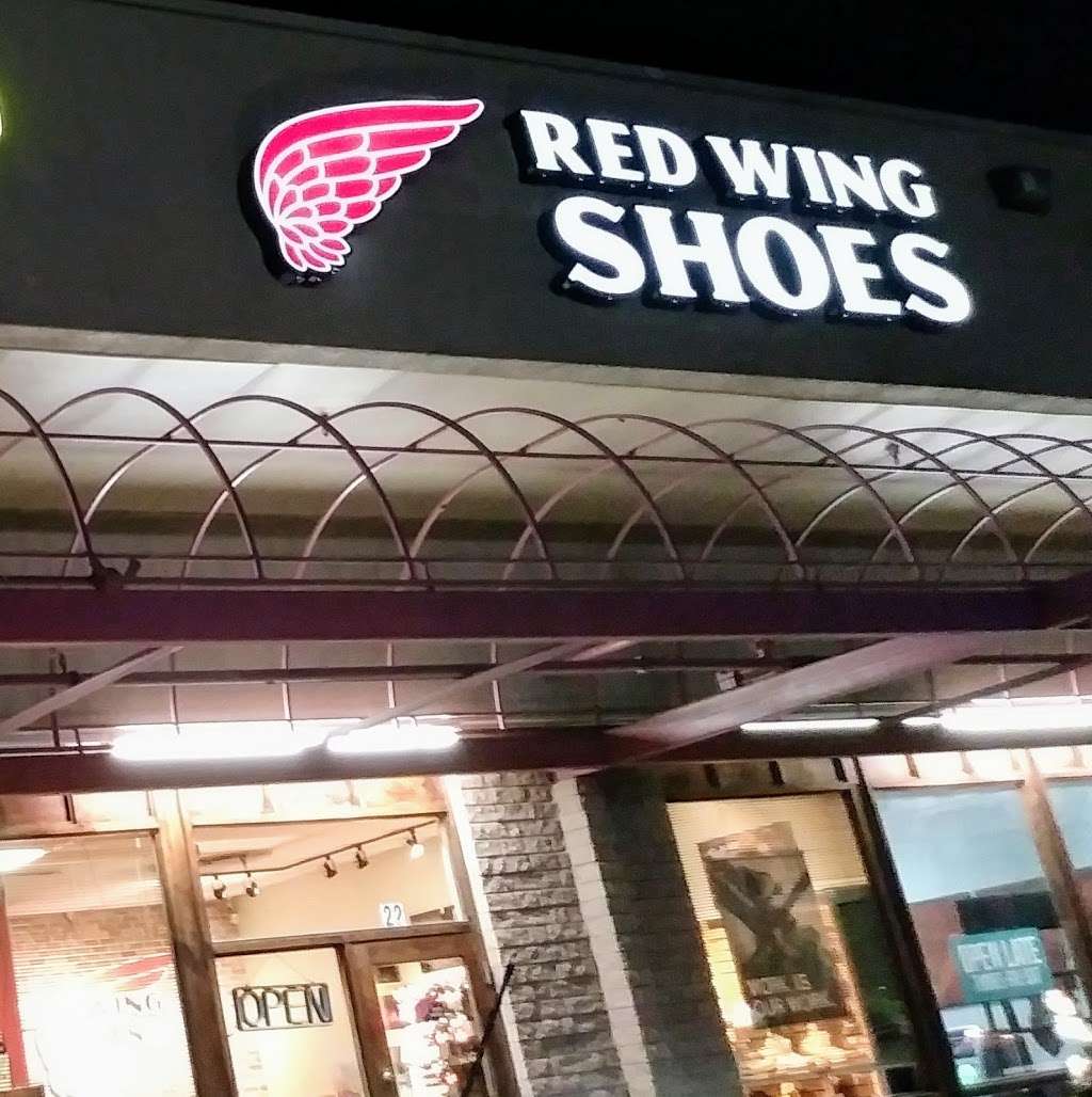 Red Wing | 1911 W Broadway Rd #22, Mesa, AZ 85202, USA | Phone: (480) 833-4631