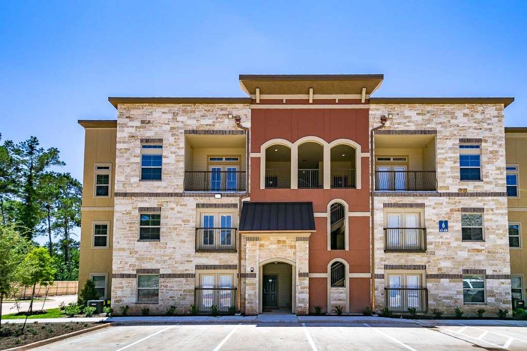 The Loop Apartments | 3400 N Loop 336 W, Conroe, TX 77304 | Phone: (936) 703-5311