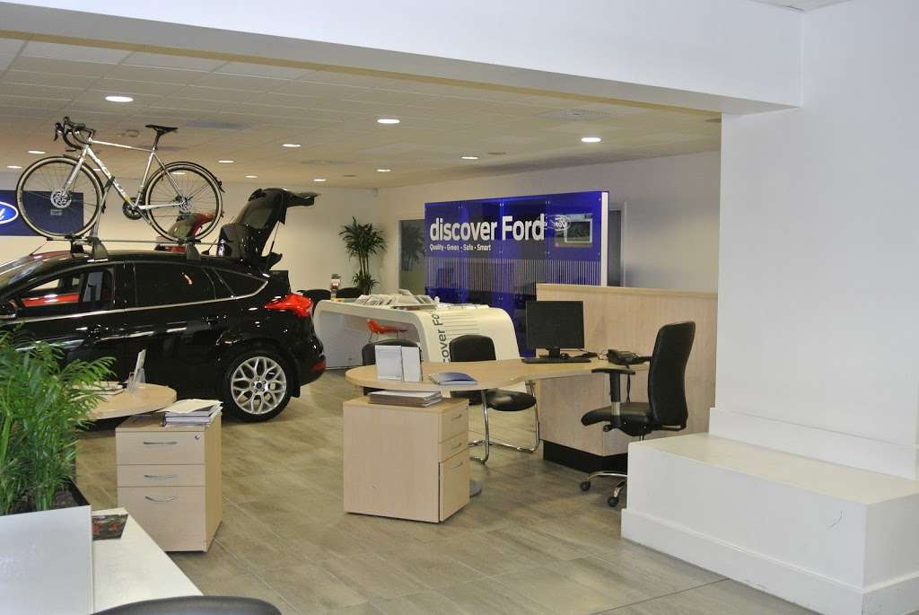 Allen Ford Brentwood | 140 London Rd, Brentwood CM14 4NS, UK | Phone: 01277 265096