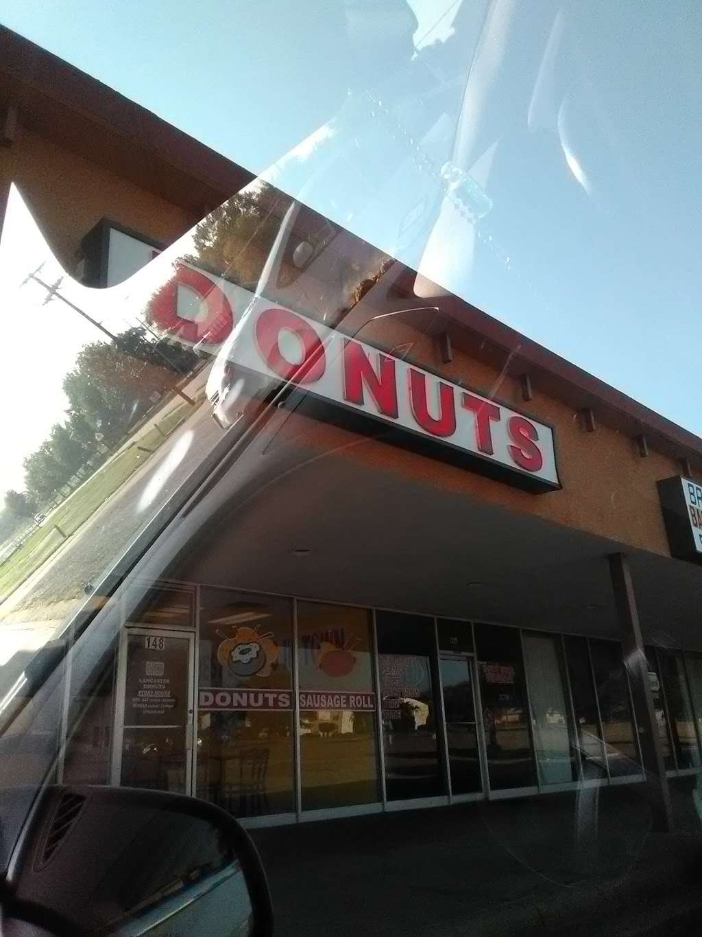 Lancaster Donuts | 630 W Pleasant Run Rd # 148, Lancaster, TX 75146, USA | Phone: (972) 218-1945