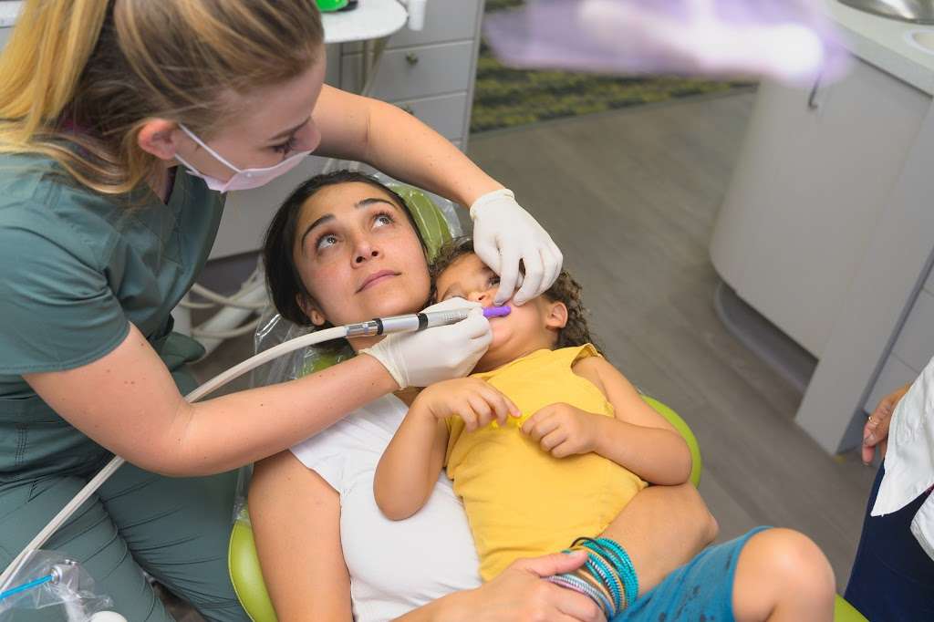 Little Heroes of Orange County PEDIATRIC DENTISTRY | 26534 Moulton Pkwy Suite C, Laguna Hills, CA 92653, USA | Phone: (949) 342-1484