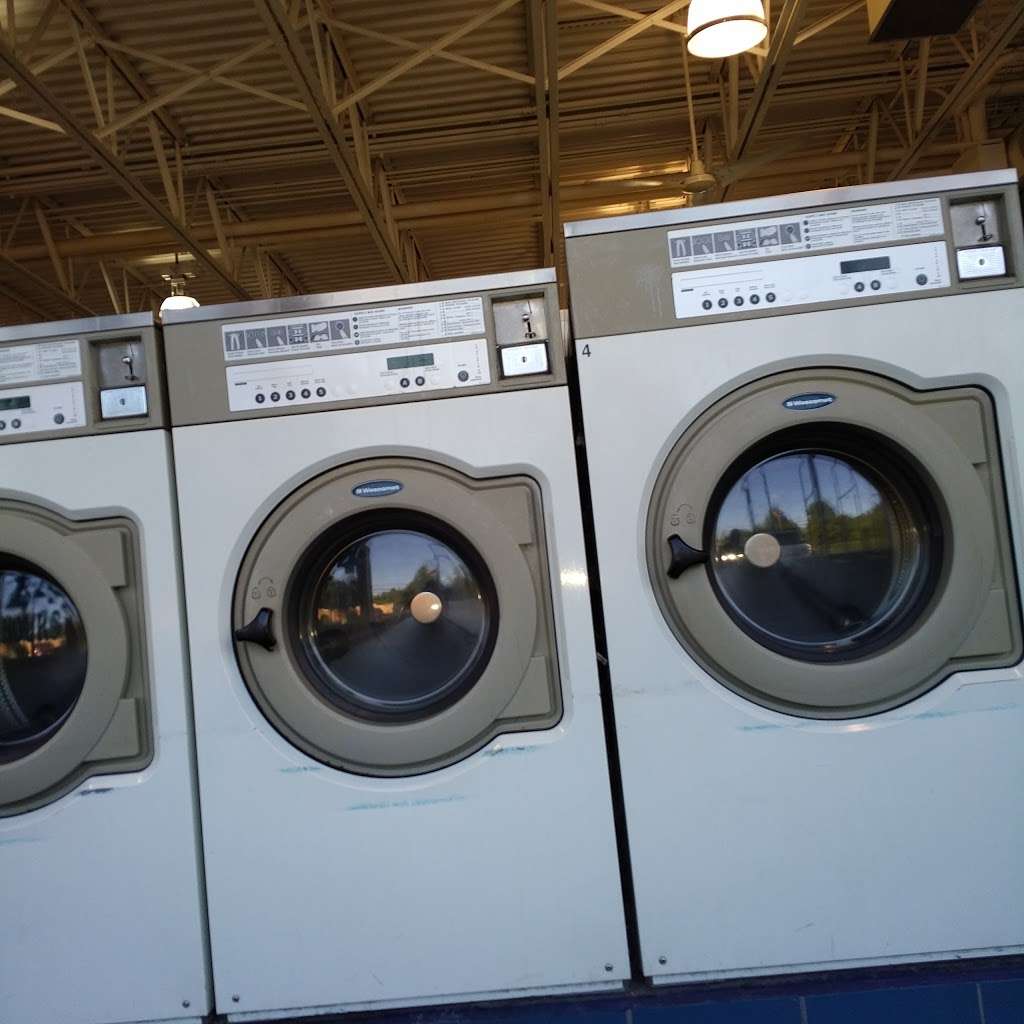 Sudsville Laundry | 6811 Loch Raven Blvd, Baltimore, MD 21286, USA | Phone: (410) 296-8880