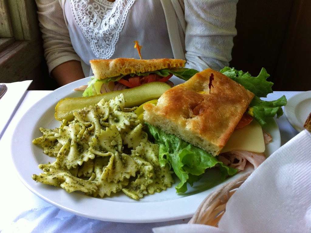 Cafe Citti | 9049 Sonoma Hwy, Kenwood, CA 95452, USA | Phone: (707) 833-2690