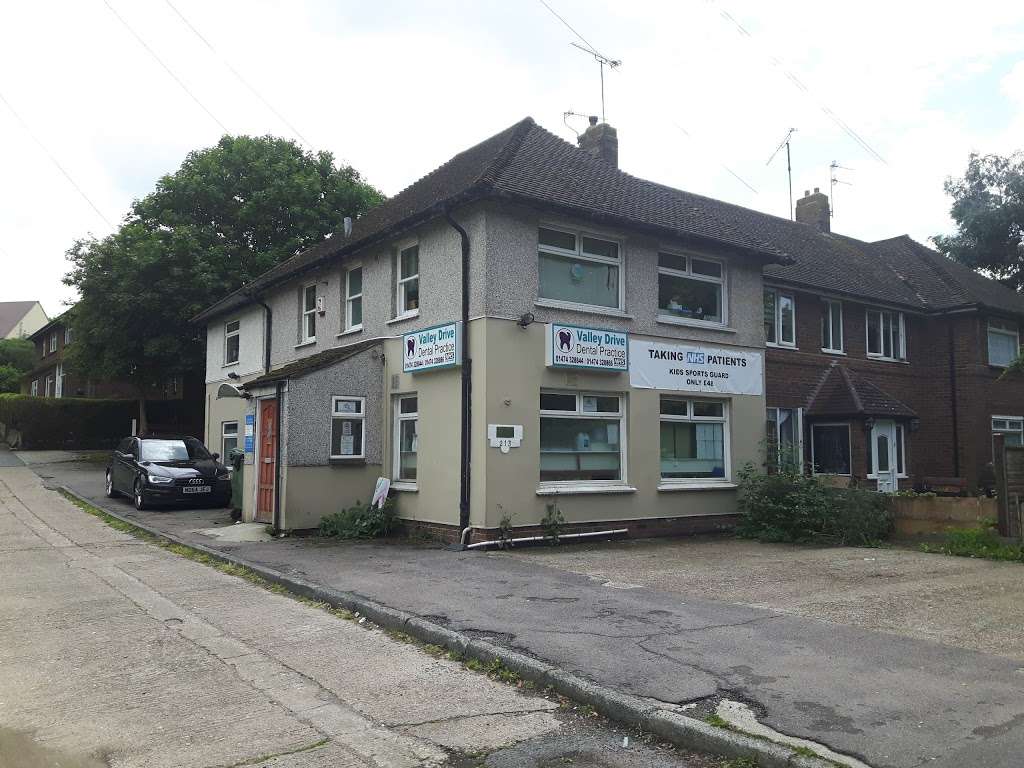 Valley Drive Dental Practice | 213 Valley Dr, Gravesend DA12 5SG, UK | Phone: 01474 328866