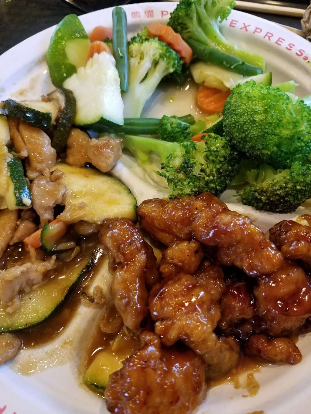 Panda Express | 404 S Weber Rd, Romeoville, IL 60446, USA | Phone: (815) 267-8623