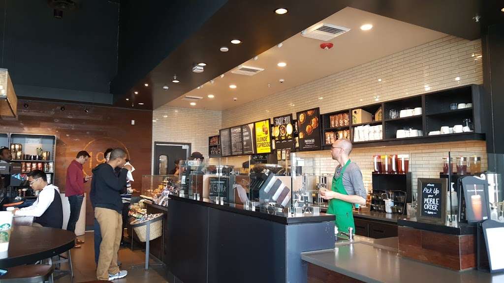 Starbucks | 3013 Broadway, Oakland, CA 94611, USA | Phone: (510) 368-8457