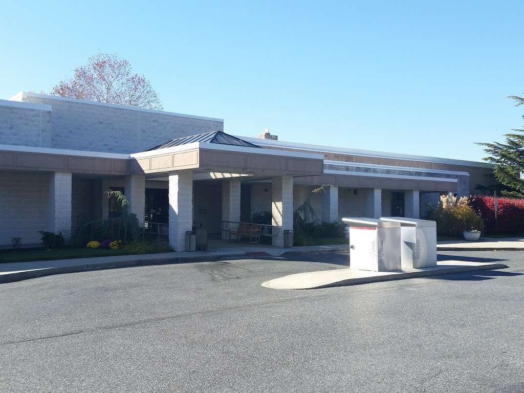 Mount Laurel Library | 100 Walt Whitman Ave, Mt Laurel, NJ 08054, USA | Phone: (856) 234-7319