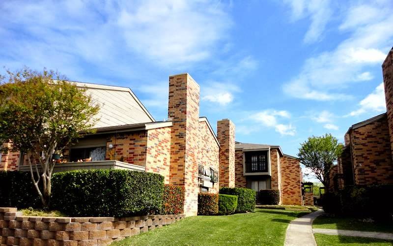 Apartment Guy Online | 4903 Golden Quail Ste 102, San Antonio, TX 78229, USA | Phone: (210) 764-7283