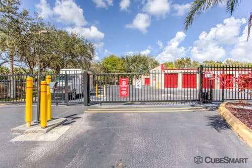 CubeSmart Self Storage | 19200 US-441, Boca Raton, FL 33498 | Phone: (561) 477-0084