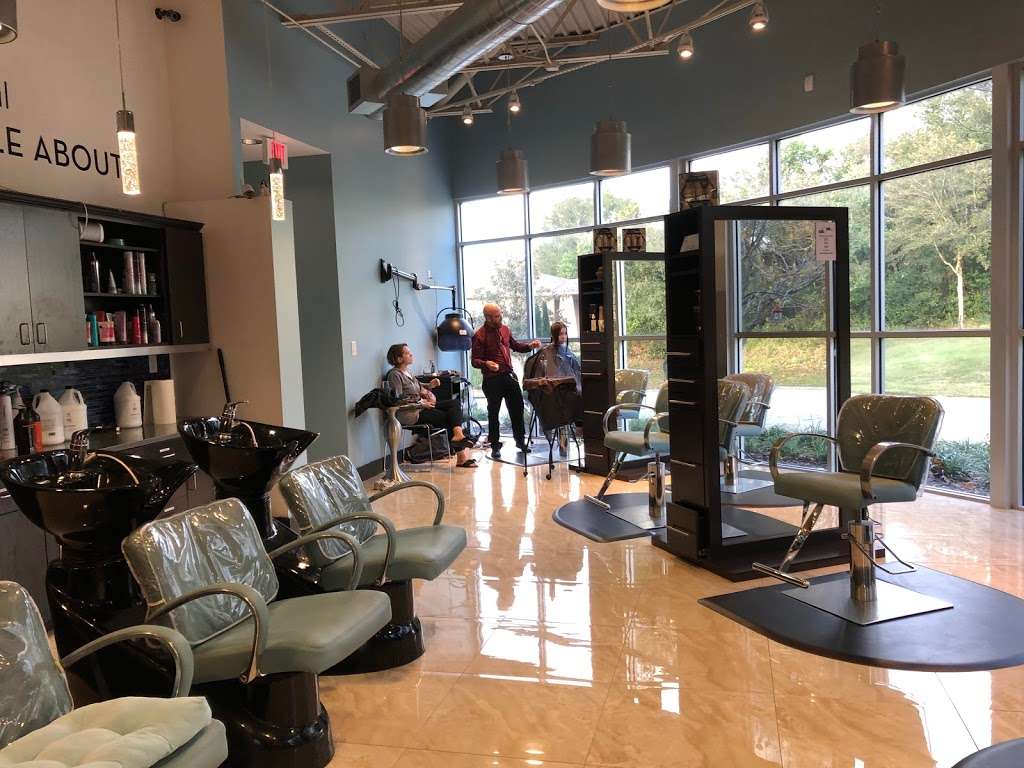 The Red Carpet Salon & Spa | 5515 Vista View Way, Oviedo, FL 32765 | Phone: (407) 542-0388