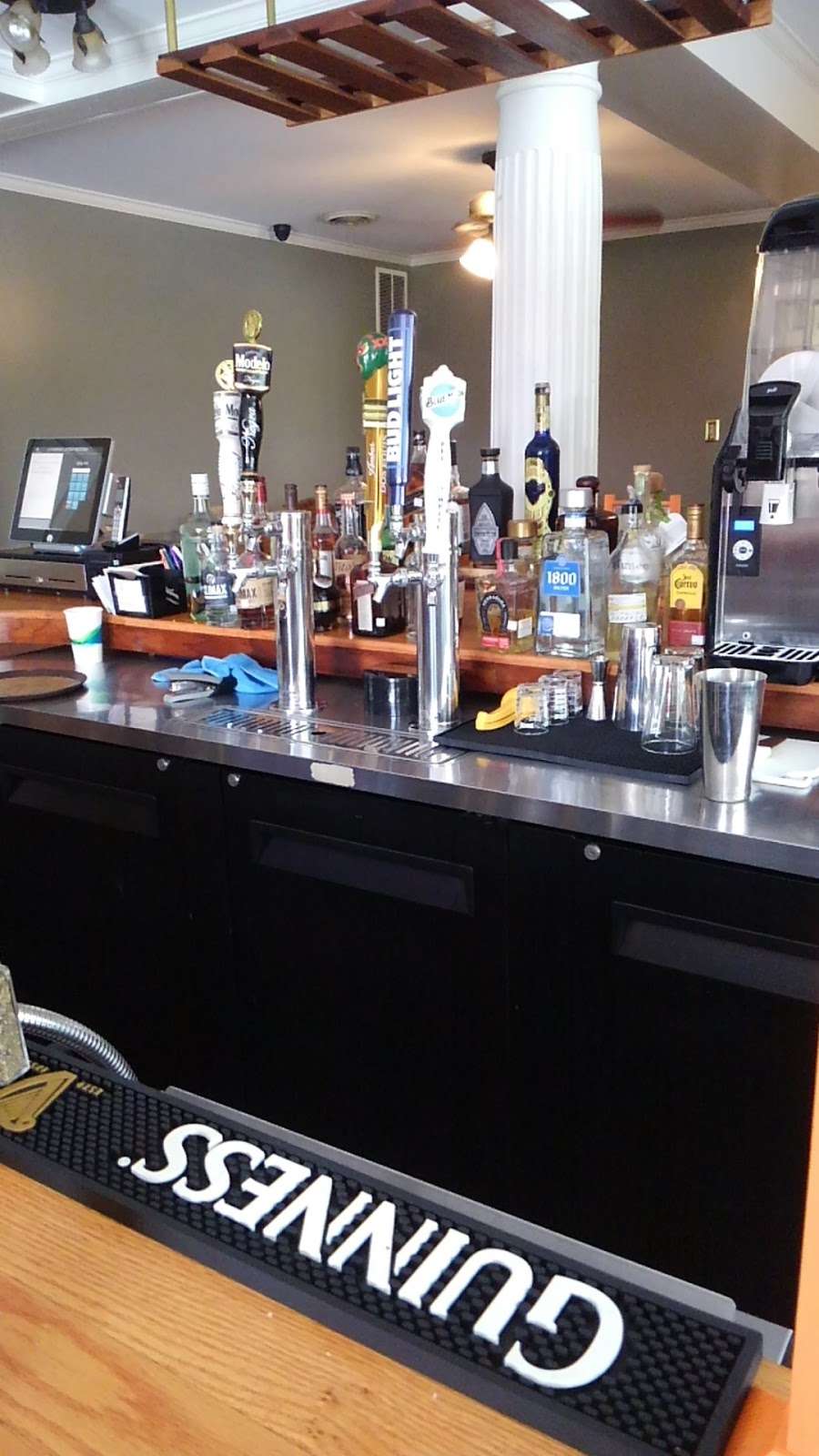 La Naranja | 182 Byrd St, Orange, VA 22960, USA | Phone: (540) 308-7406