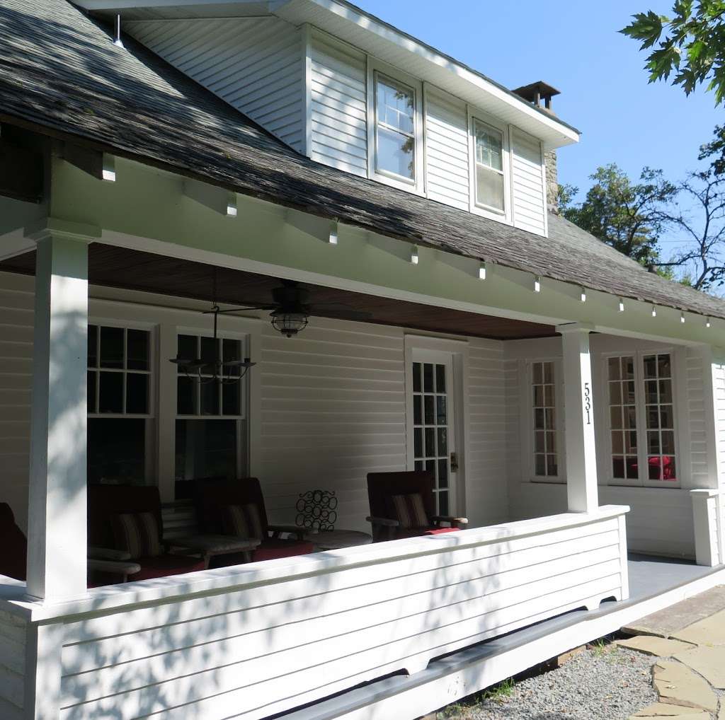 The 1925 Cottage | 531 PA-507, Paupack, PA 18451, USA