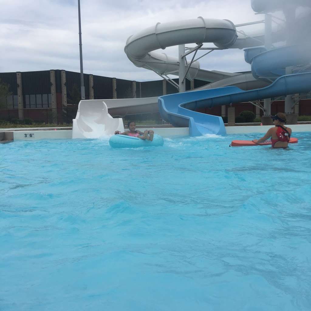 White Water Canyon Water Park | 6510, 8221 W 171st St, Tinley Park, IL 60477 | Phone: (708) 342-4200