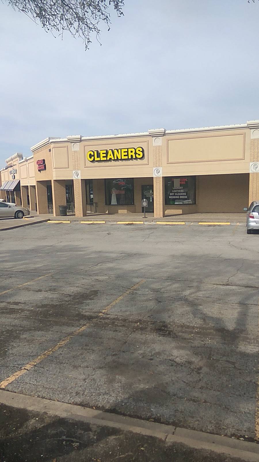 Mint Cleaners | 7615 Campbell Rd # 102, Dallas, TX 75248, USA | Phone: (972) 685-2090