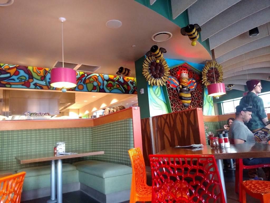 Mellow Mushroom | 601 R St Ste 110, Lincoln, NE 68508, USA | Phone: (402) 261-3362