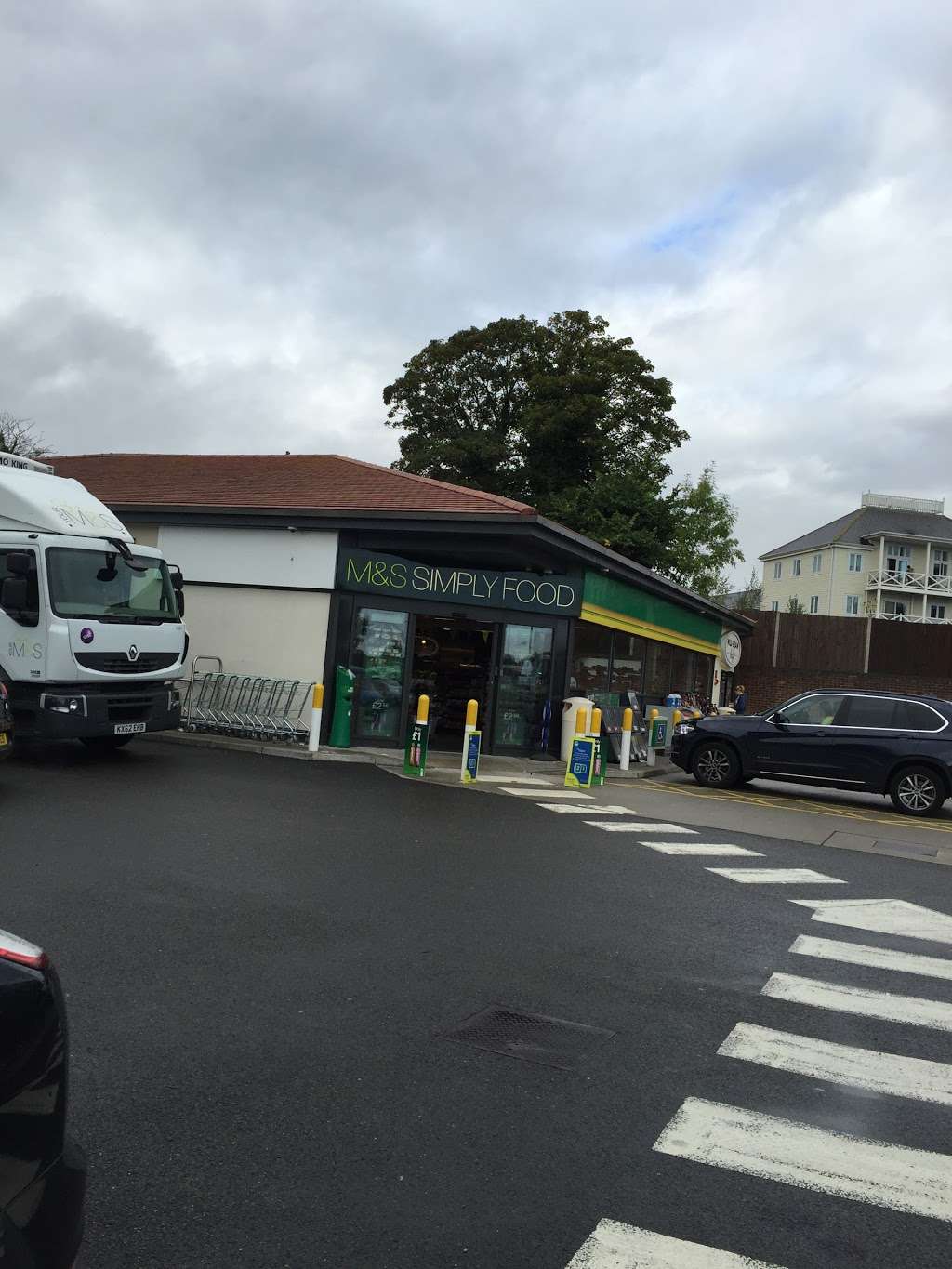 Marks & Spencer Holborough BP | Holborough Rd, Snodland ME6 5PH, UK