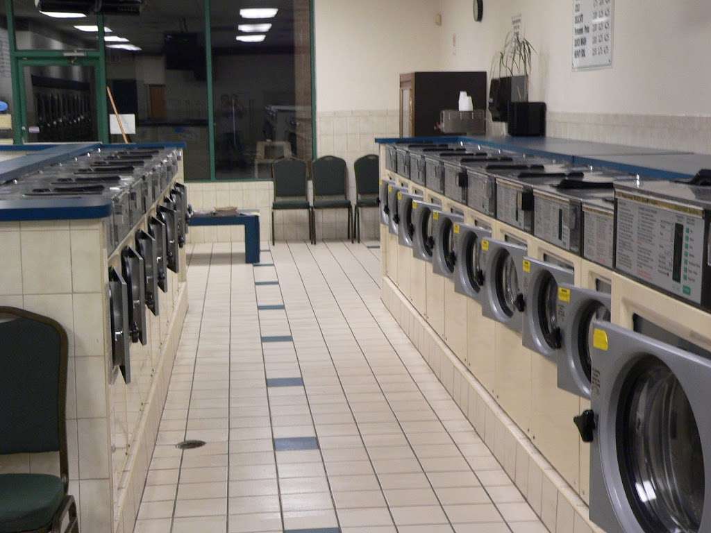 Suds-N-Spin Laundromat - laundry  | Photo 1 of 3 | Address: 85 Outwater Ln, Garfield, NJ 07026, USA | Phone: (973) 478-6090
