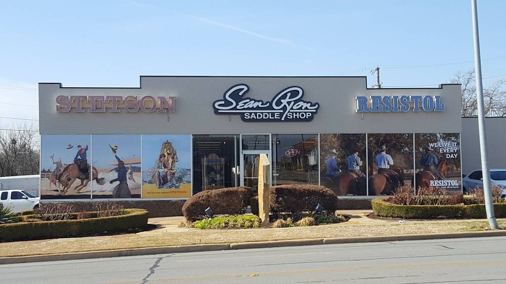 Sean Ryon Western Store, 2707 N Main St 