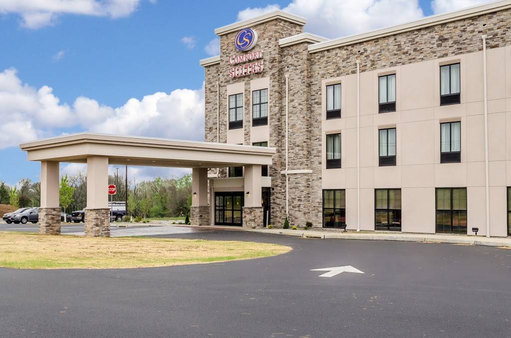 Comfort Suites Manheim - Lancaster | 543 Champ Blvd, Manheim, PA 17545, USA | Phone: (717) 898-2926