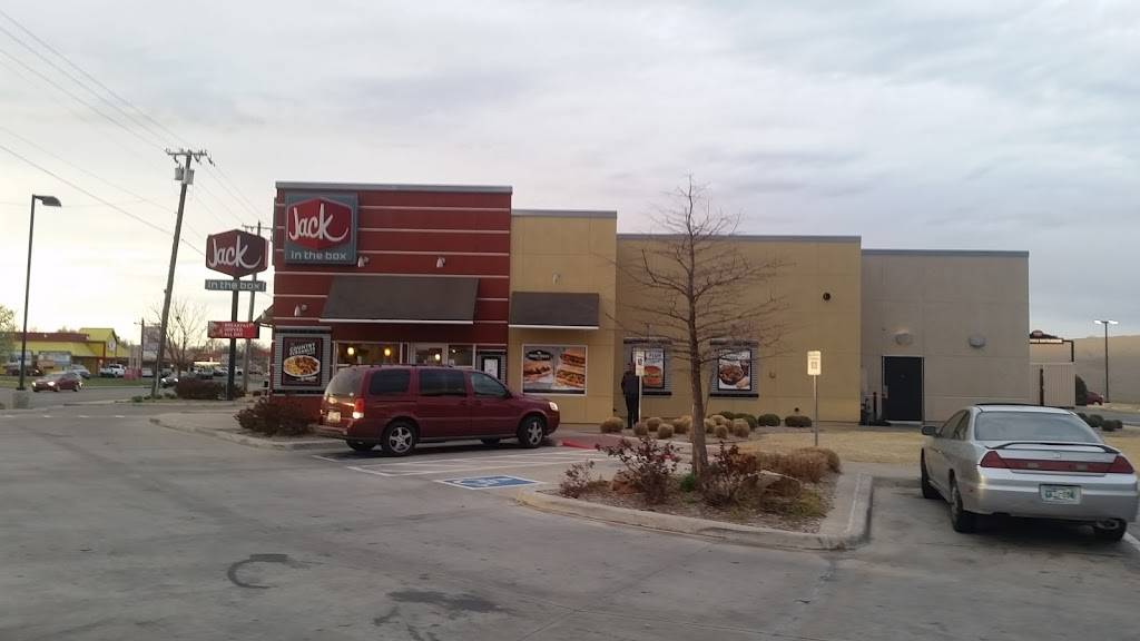 Jack in the Box | 7100 S May Ave, Oklahoma City, OK 73159, USA | Phone: (405) 681-2076