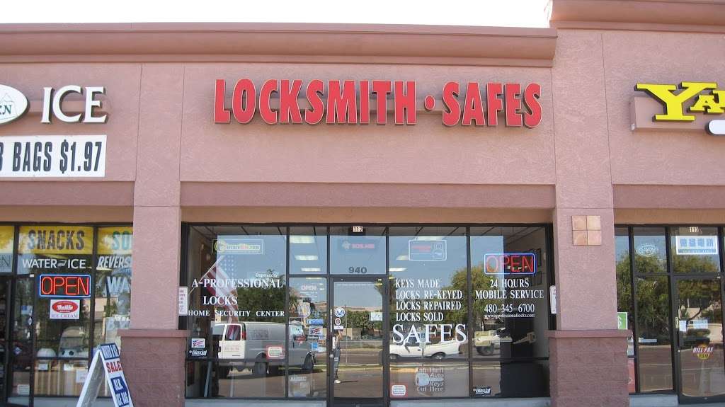 A Professional Locks | 940 N Alma School Rd #112, Chandler, AZ 85224, USA | Phone: (480) 345-6700