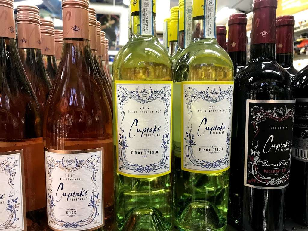 Country Cousin Liquor & Jr Market | 13040 Glenoaks Blvd, Sylmar, CA 91342 | Phone: (818) 362-2777