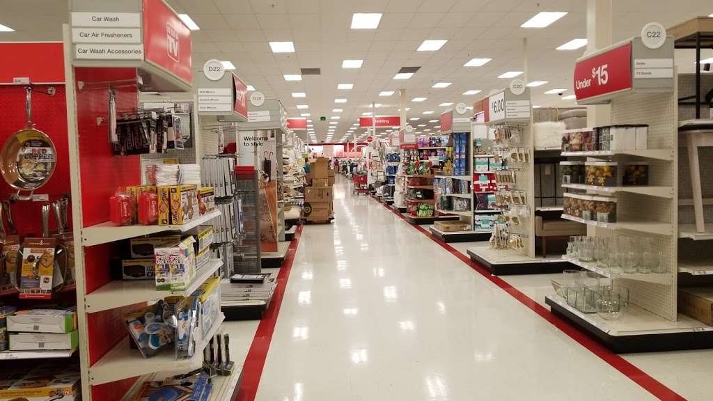 Target | 3835 Dryland Way, Easton, PA 18045, USA | Phone: (610) 250-5280