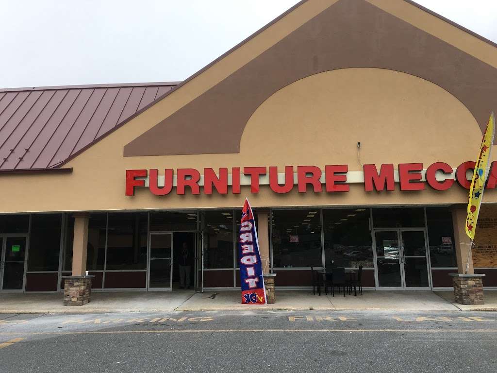 Furniture mecca | 1830 Delmar Dr, Folcroft, PA 19032, USA | Phone: (610) 915-3037