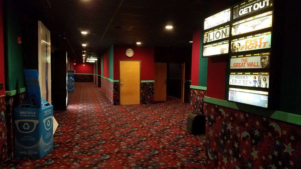 Marquee Cinemas - Southpoint | 5800 Southpoint Centre Blvd, Fredericksburg, VA 22407 | Phone: (540) 710-1069