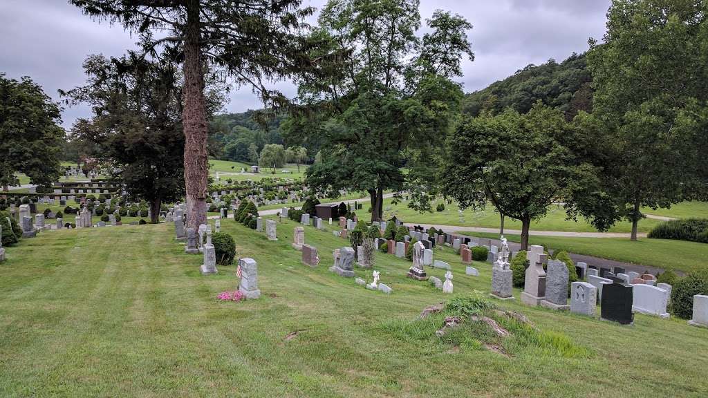 Mount Calvary Cemetery | 575 Hillside Ave, White Plains, NY 10603, USA | Phone: (914) 949-0671