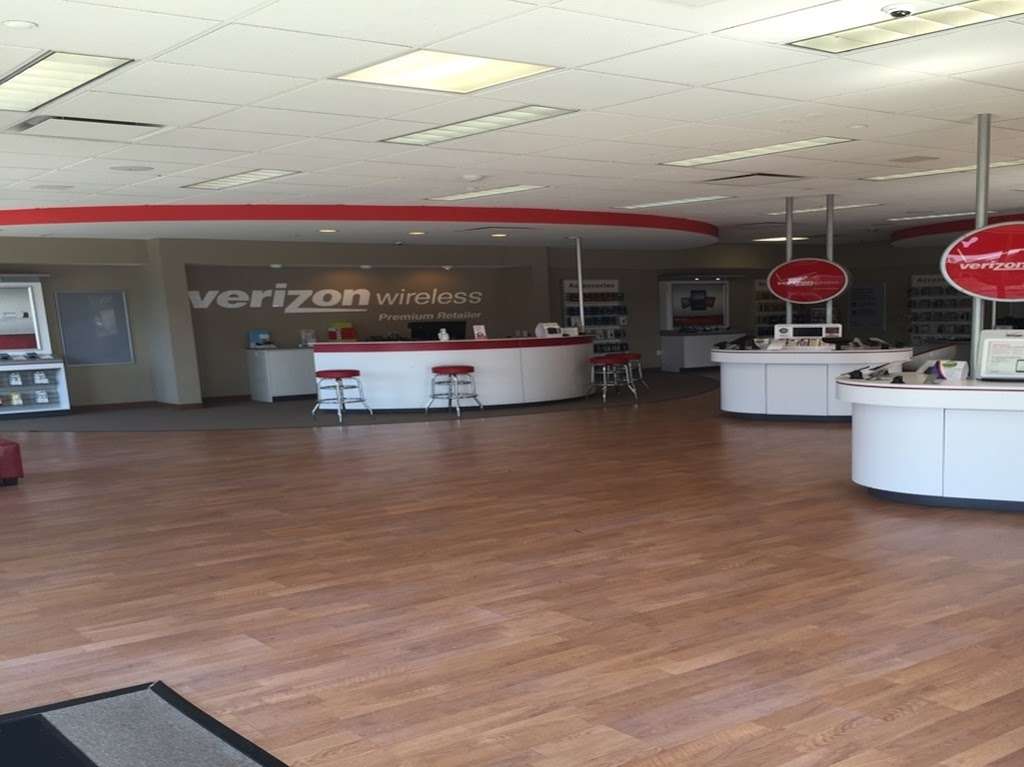 Verizon Authorized Retailer, TCC | 2975 Plaza Dr, Dunkirk, MD 20754, USA | Phone: (443) 964-5997