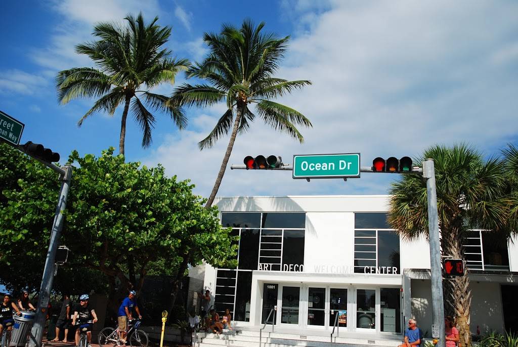 Ocean Drive Gallery | 1390 Ocean Dr, Miami Beach, FL 33139, USA | Phone: (305) 281-2186