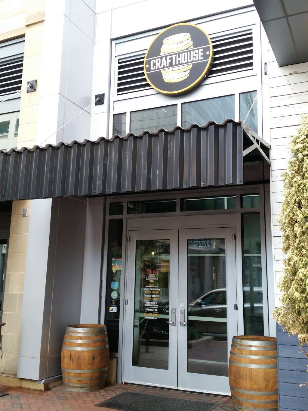 Crafthouse | 1888 Explorer St, Reston, VA 20190, USA | Phone: (571) 926-9931