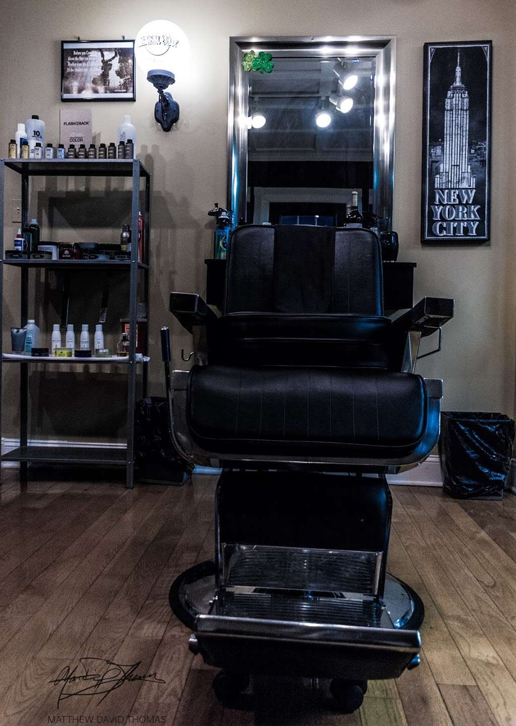 LJs Barbershop & Lounge | 9 Main St, Chester, NJ 07930, USA | Phone: (908) 888-2082