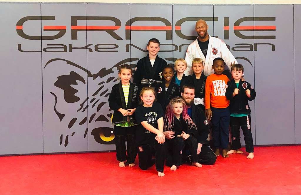 Gracie Lake Norman Brazilian Jiu-Jitsu | 148 Lugnut Ln #202, Mooresville, NC 28117, USA | Phone: (704) 479-1255