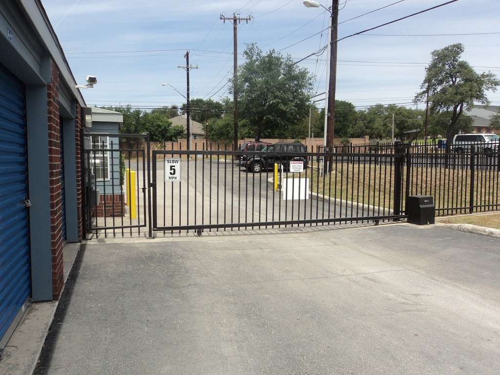 Security Self-Storage | 13414 West Ave, San Antonio, TX 78216, USA | Phone: (210) 764-3969