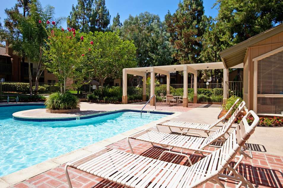 Forest Glen Apartment Community | 25092 Farthing St, Lake Forest, CA 92630, USA | Phone: (949) 768-9451