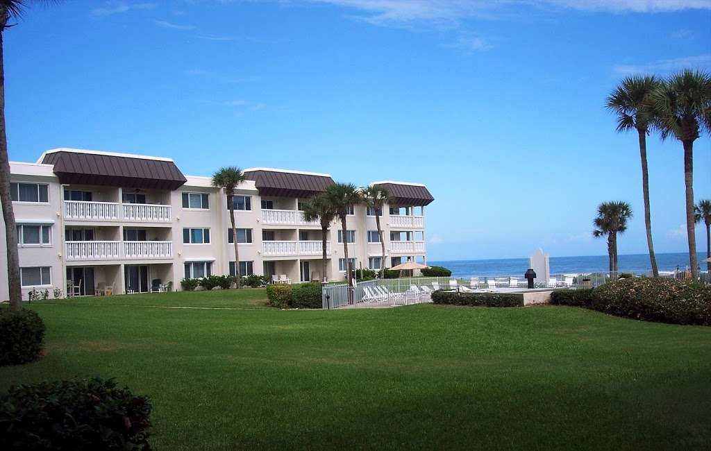 Chateau By the Sea | 3663 S Atlantic Ave, New Smyrna Beach, FL 32169, USA | Phone: (800) 448-1034