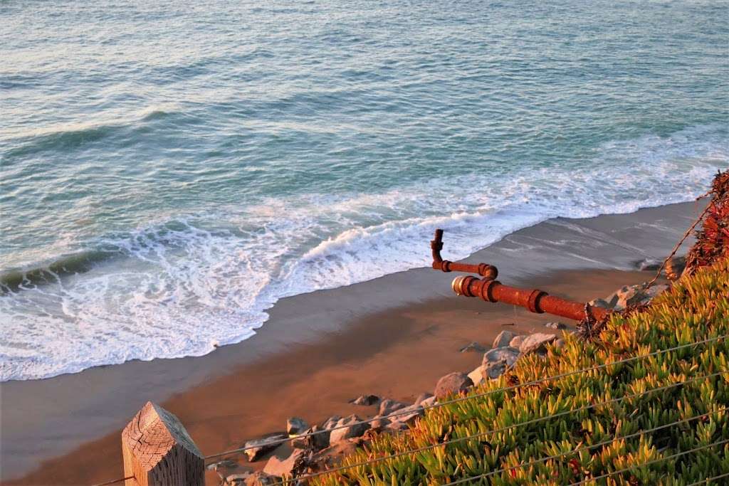 Esplanade Beach Overlook Trail | 544 Esplanade Ave, Pacifica, CA 94044, USA