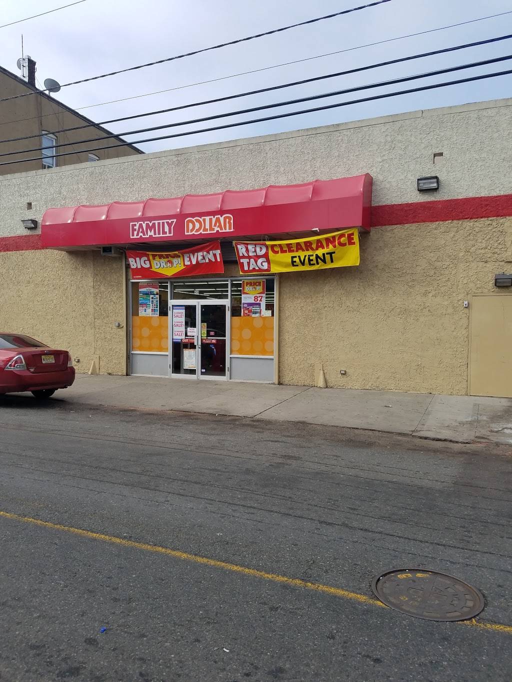 Family Dollar | 438 E Jersey St, Elizabeth, NJ 07206, USA | Phone: (908) 787-0009