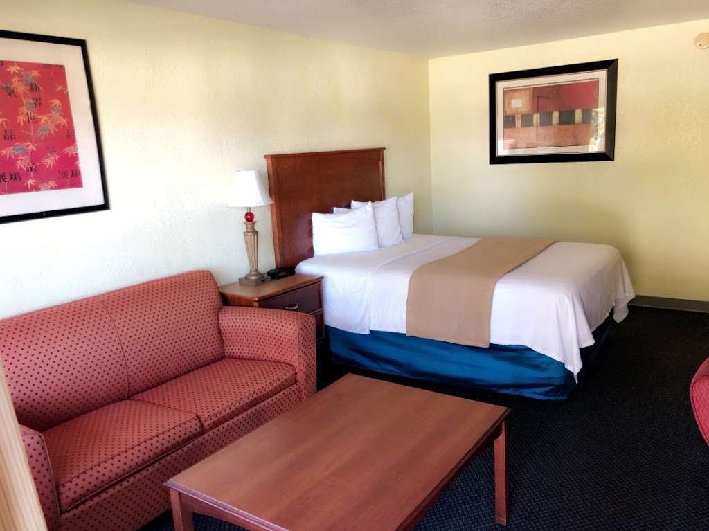 Royale Inn-Lake Wales | 19071 Hwy 27, Lake Wales, FL 33853, USA | Phone: (863) 676-7964