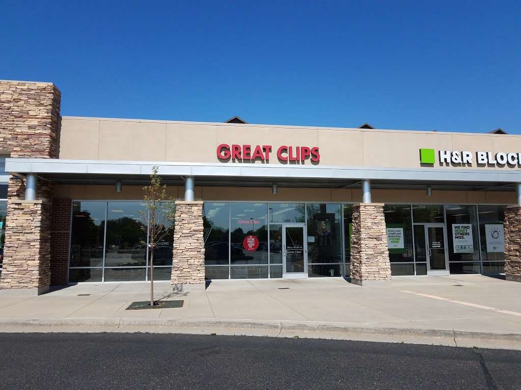 Great Clips | 5091 Kipling St Ste 320, Wheat Ridge, CO 80033, USA | Phone: (303) 423-8707