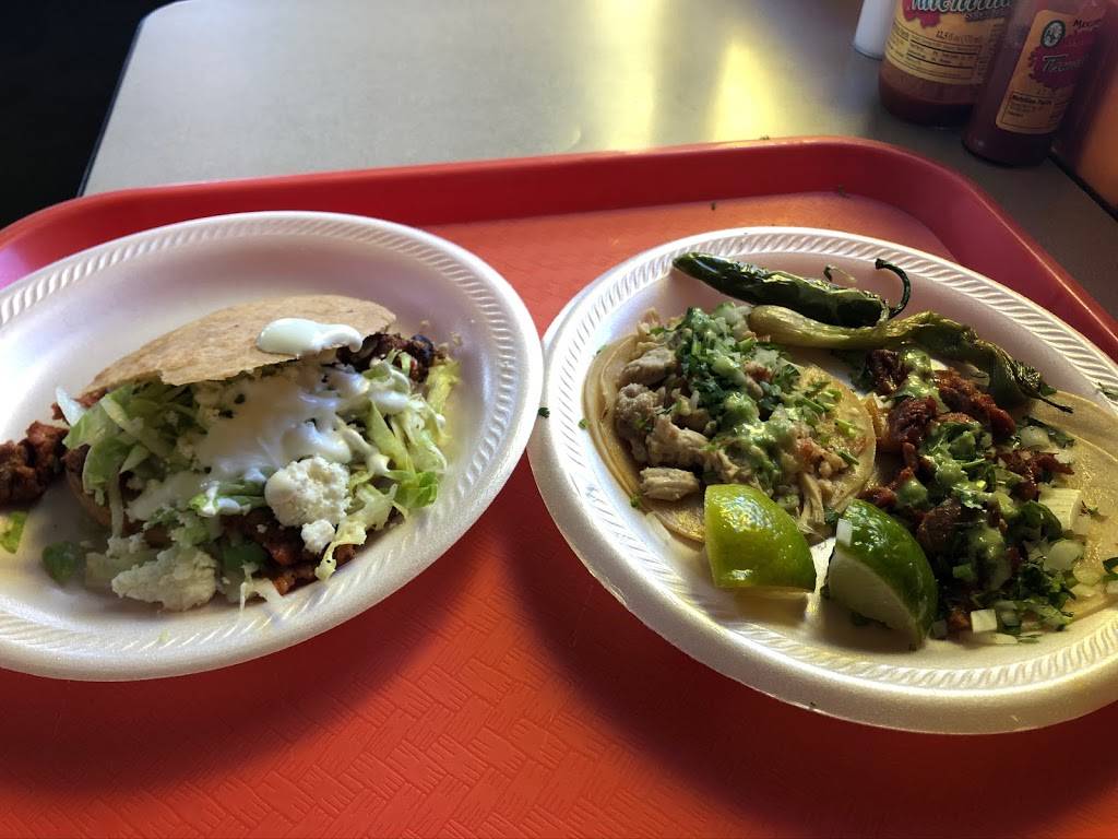 Los Gallitos Taqueria | 2630 W Alameda Ave, Denver, CO 80219, USA | Phone: (303) 955-0175