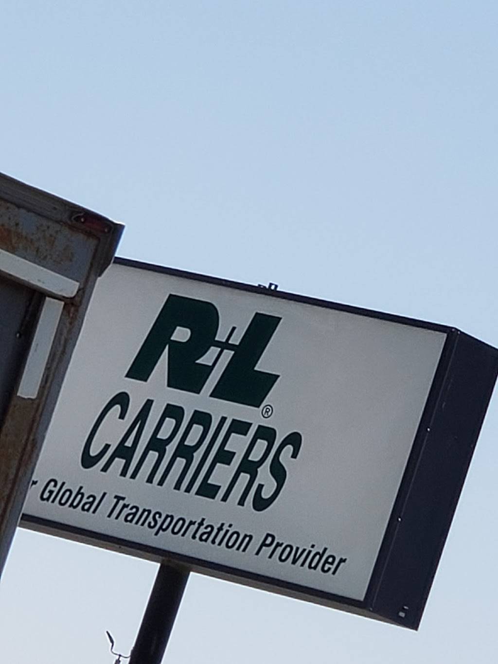 R+L Carriers | 10223 Calabash Ave, Fontana, CA 92335, USA | Phone: (877) 510-7634