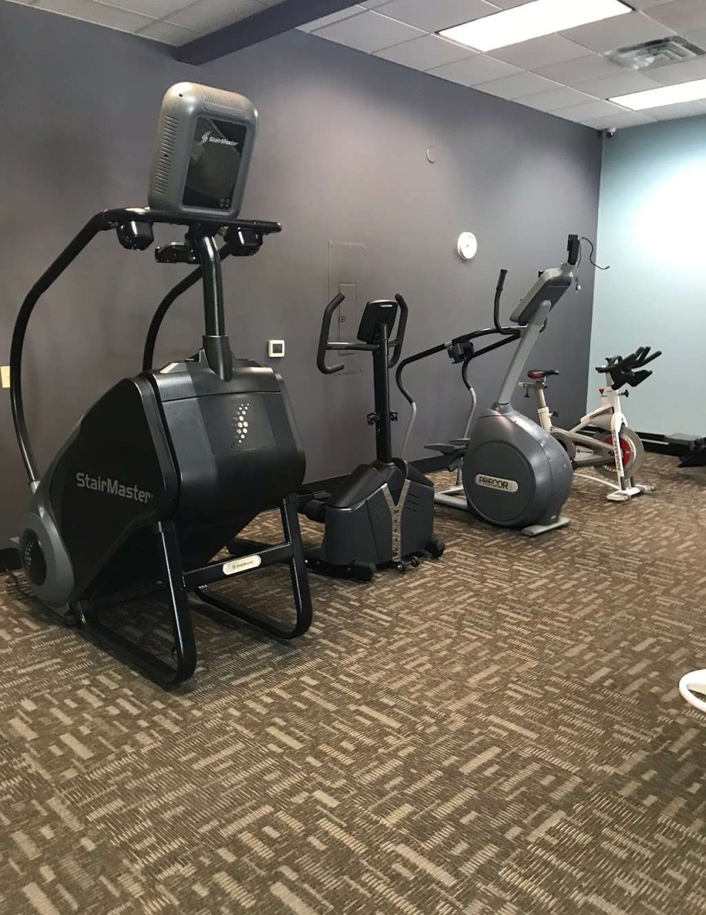 Anytime Fitness | 901 Meadowbrook Rd, Waukesha, WI 53188, USA | Phone: (262) 446-4141