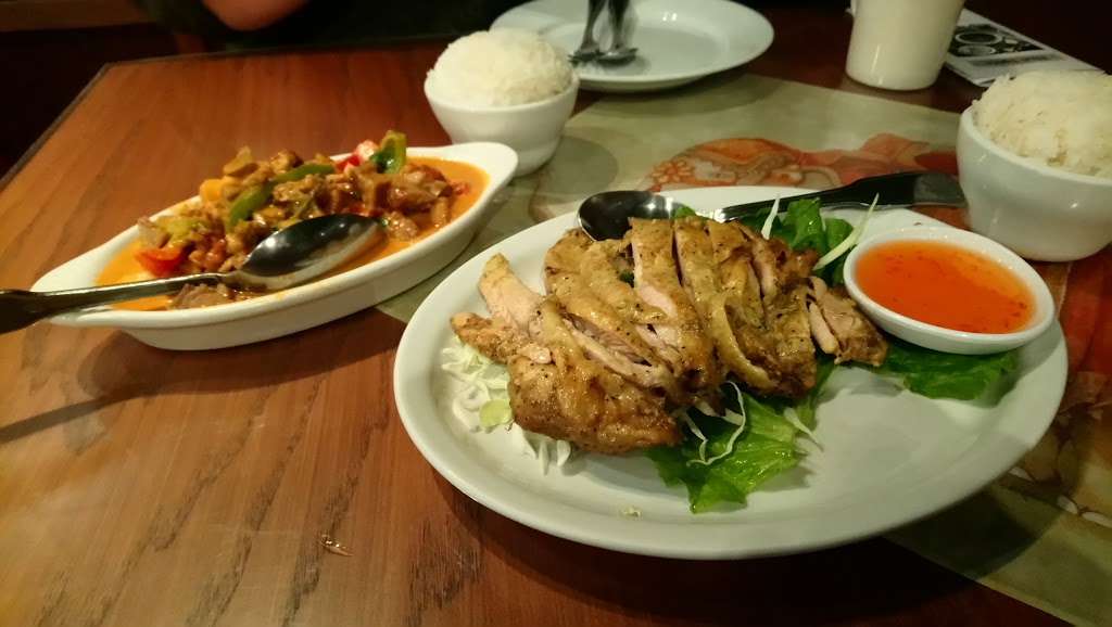 Thai Spice | 2701 Pinole Valley Rd # B, Pinole, CA 94564, USA | Phone: (510) 669-9108