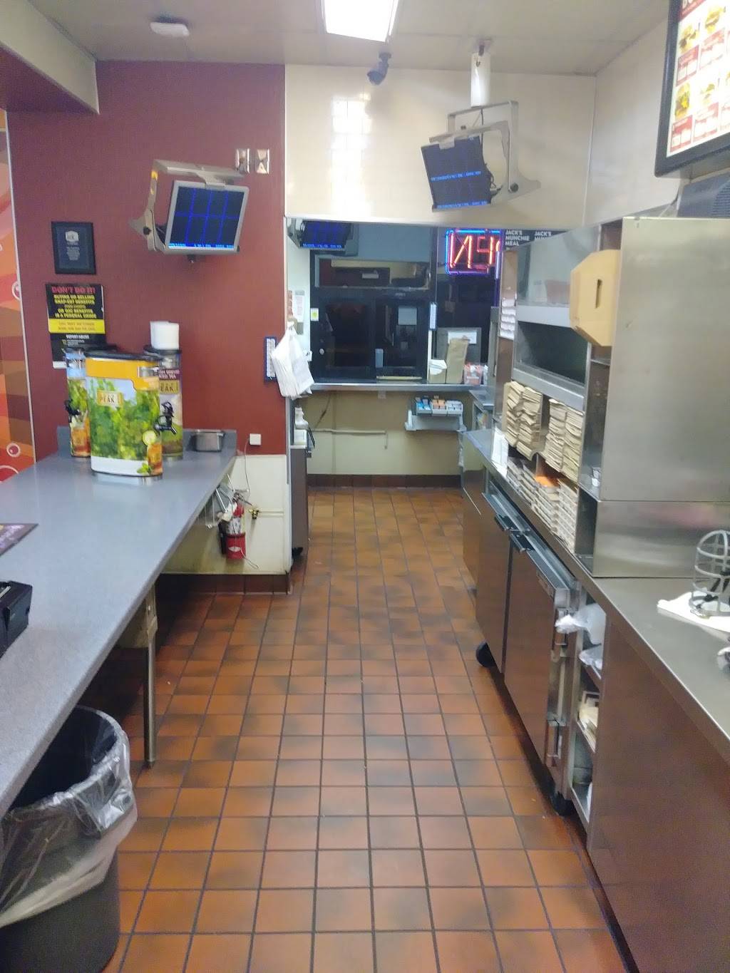 Jack in the Box | 4151 W Bell Rd, Phoenix, AZ 85053, USA | Phone: (602) 843-5716